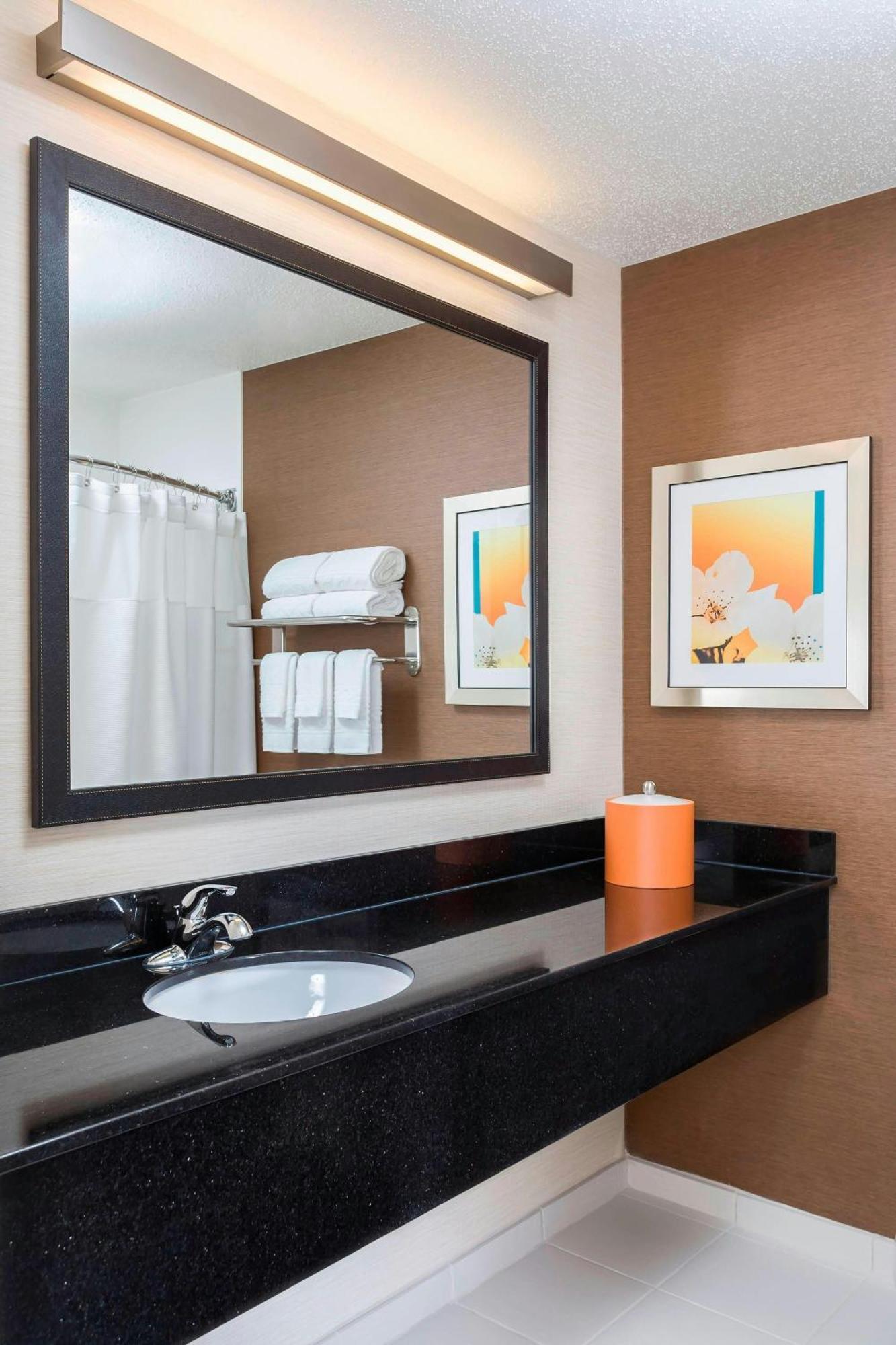 Fairfield Inn & Suites Springfield Exteriör bild